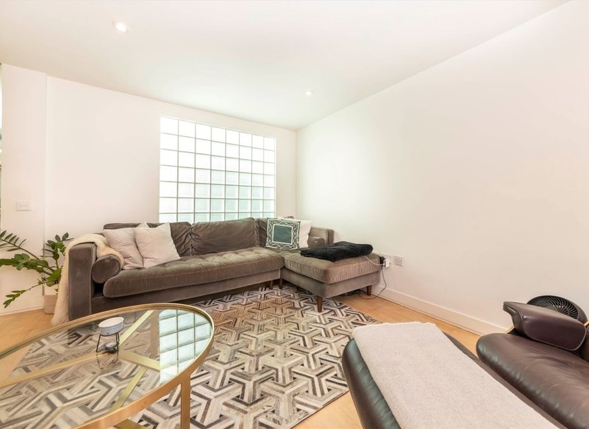 Properties for sale in Naoroji Street - WC1X 0GD view6