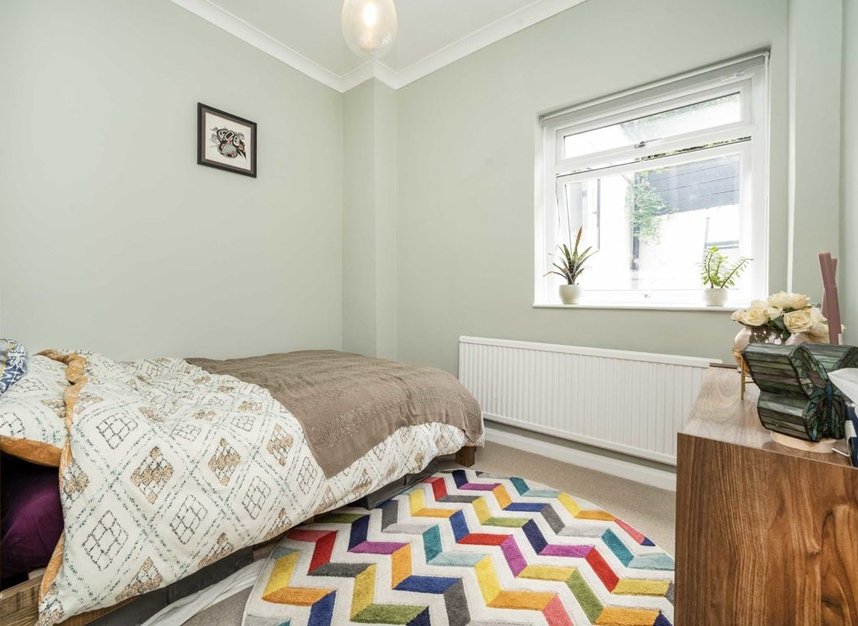 Flat for sale in Nelson Road, London, N8 (Ref 210149) Dexters