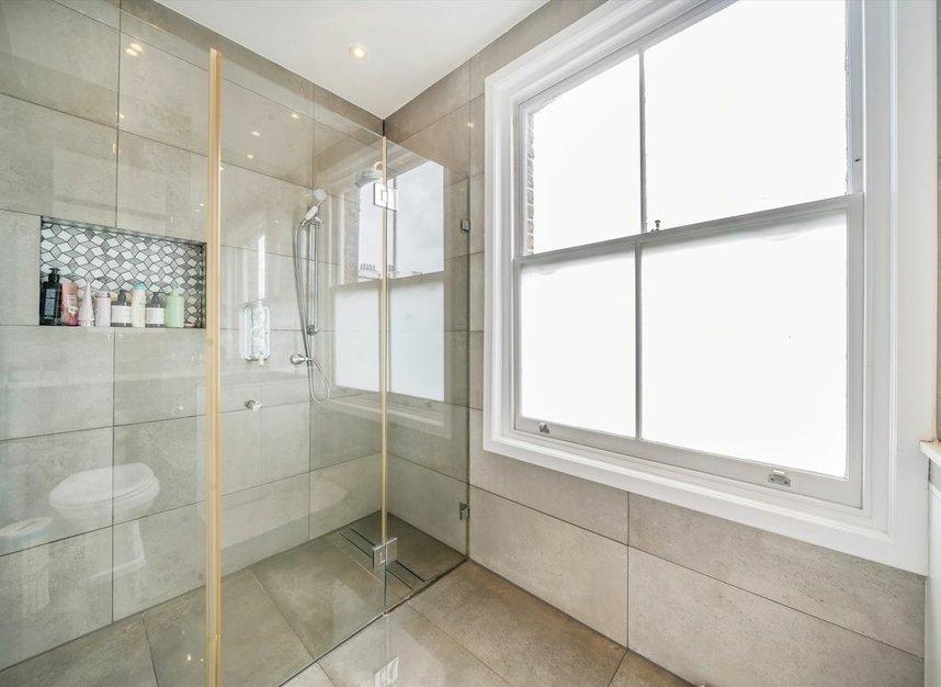 Properties sold in New Kings Road - SW6 4SD view13