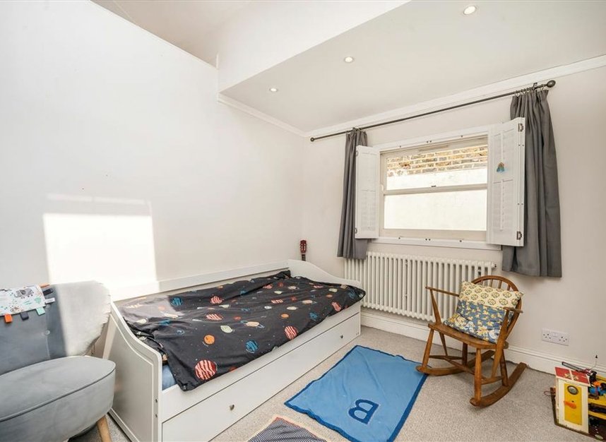 Properties for sale in New Park Road - SW2 4EN view11