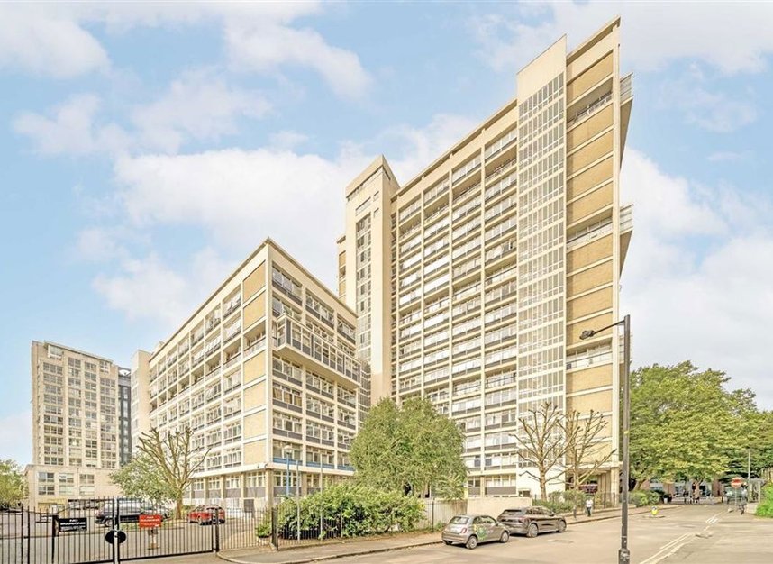 Flat for sale in Newington Causeway, London, SE1 (Ref 270358) | Dexters
