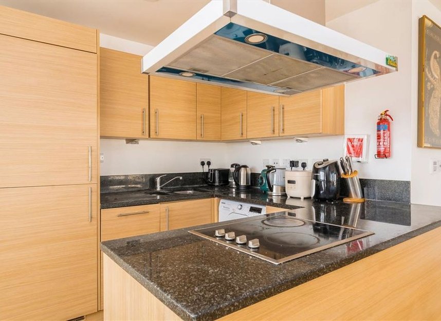 Properties for sale in Newington Causeway - SE1 6DT view5