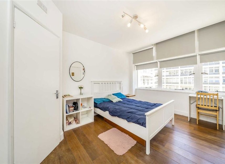 Properties for sale in Newington Causeway - SE1 6BT view3