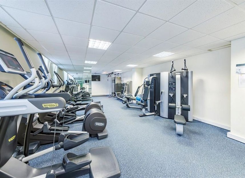 Properties for sale in Newington Causeway - SE1 6BT view8