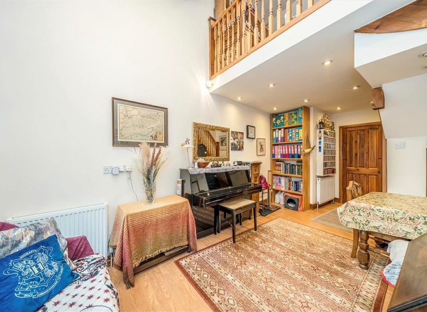 Properties for sale in Newstead Road - SE12 0TB view10