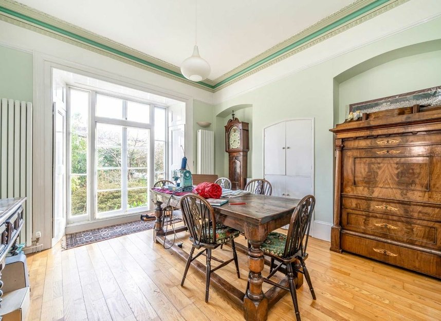 Properties sold in Nightingale Road - TW12 3HU view3