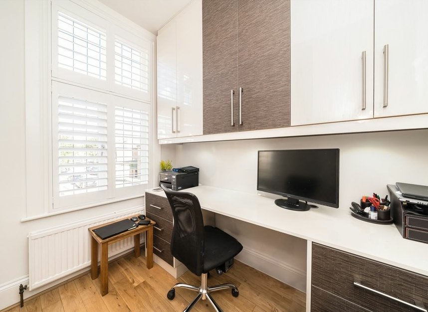 Properties for sale in Nimrod Road - SW16 6SZ view10