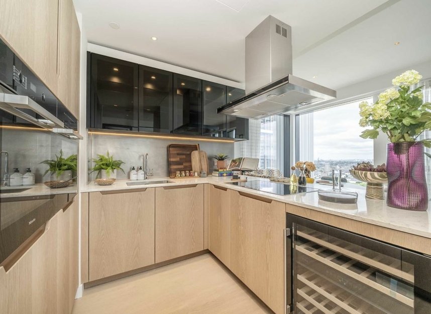 Properties for sale in Nine Elms Lane - SW8 5HD view4