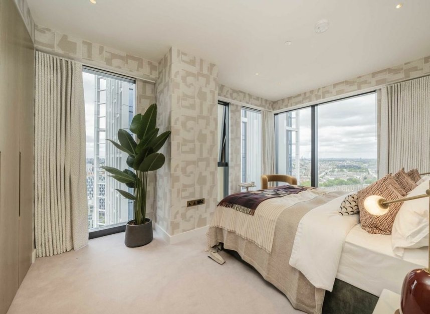 Properties for sale in Nine Elms Lane - SW8 5HD view6