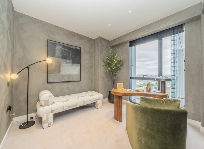 Properties for sale in Nine Elms Lane - SW8 5HD view7