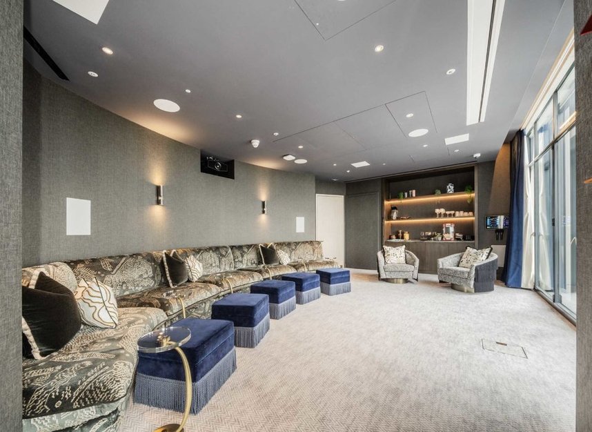 Properties for sale in Nine Elms Lane - SW8 5HD view8