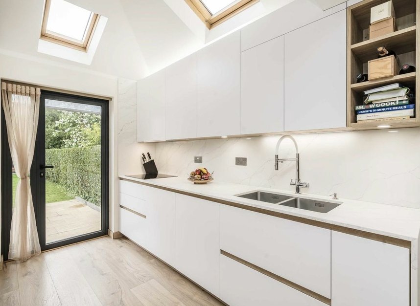 Properties for sale in Noel Road - W3 0JR view5