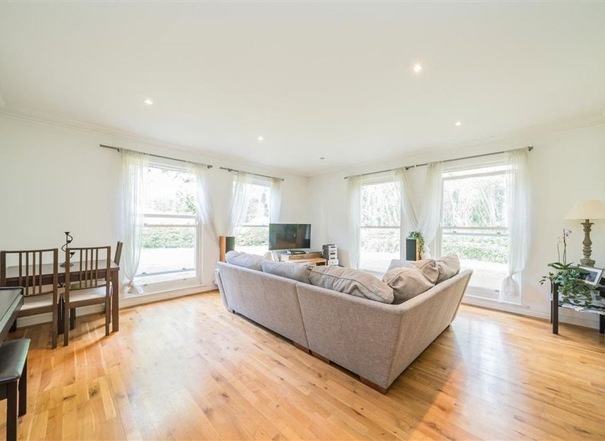 Properties for sale in Normansfield Avenue - TW11 9PX view2