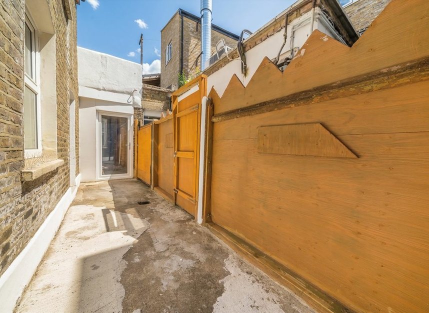 Properties sold in Noyna Road - SW17 7PH view5