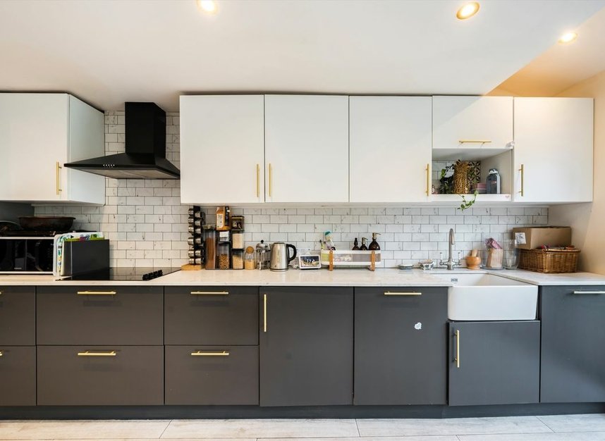 Properties for sale in Noyna Road - SW17 7PH view15