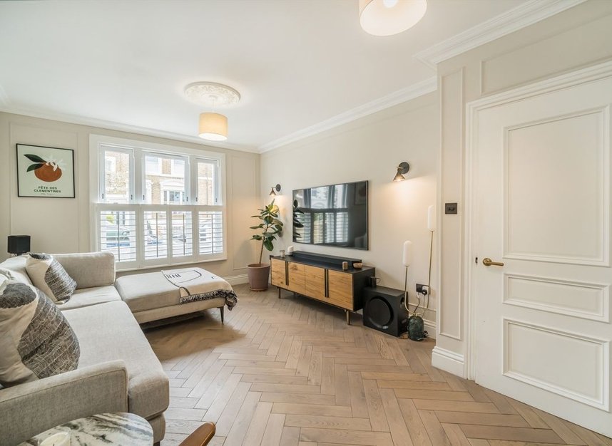 Properties for sale in Nutfield Road - SE22 9DG view9