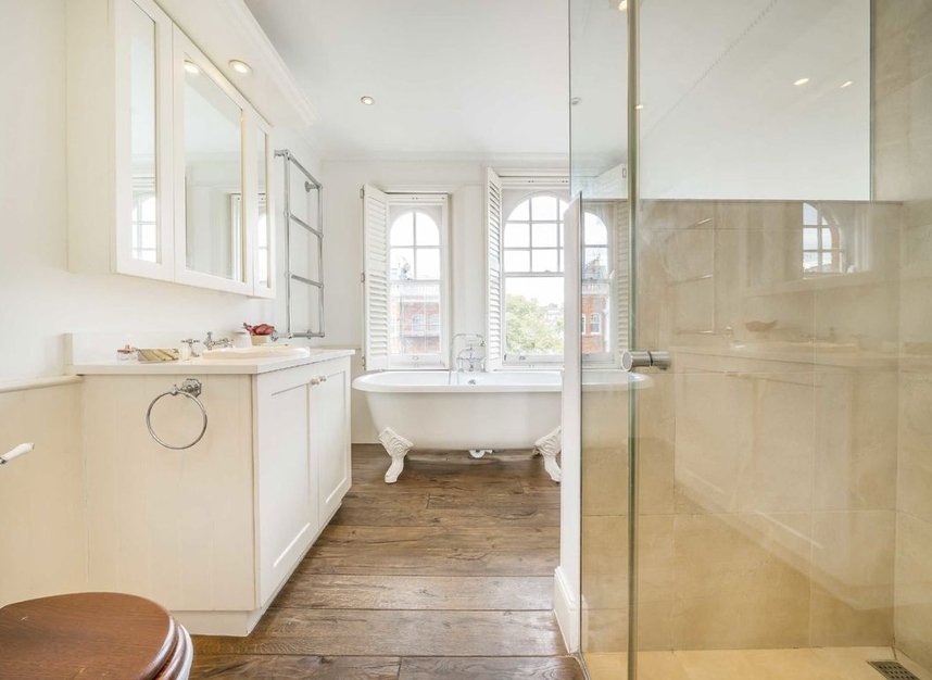 Properties for sale in Oakley Street - SW3 5HF view8
