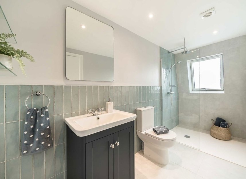 Properties sold in Oberstein Road - SW11 2AE view9