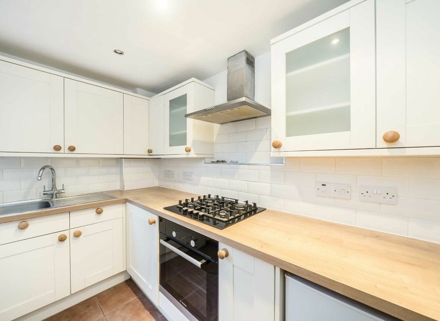 Properties sold in Oberstein Road - SW11 2AE view4