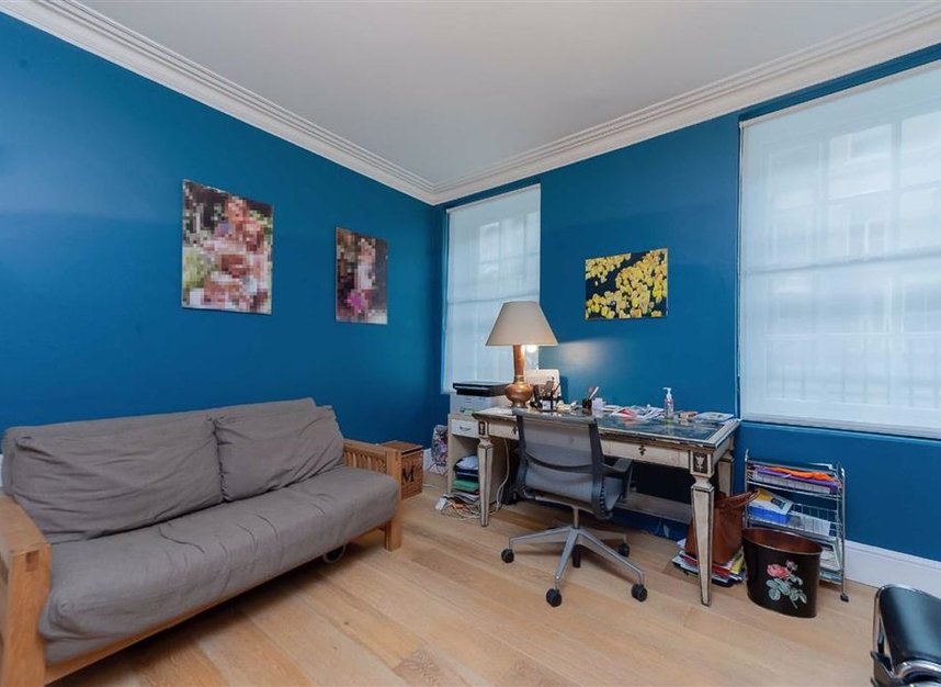 Properties for sale in Old Brompton Road - SW5 0EB view6