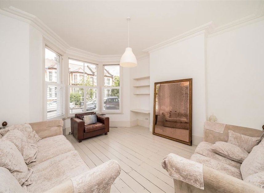 Properties for sale in Ommaney Road - SE14 5NS view2