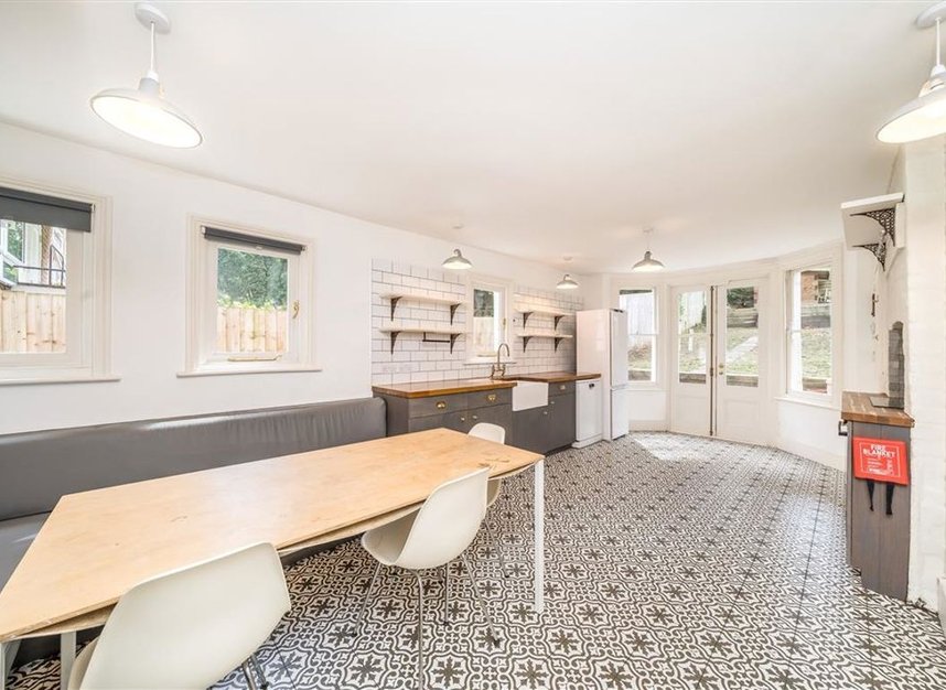 Properties for sale in Ommaney Road - SE14 5NS view4