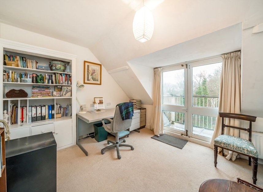 Properties for sale in Onslow Gardens - N10 3JY view13