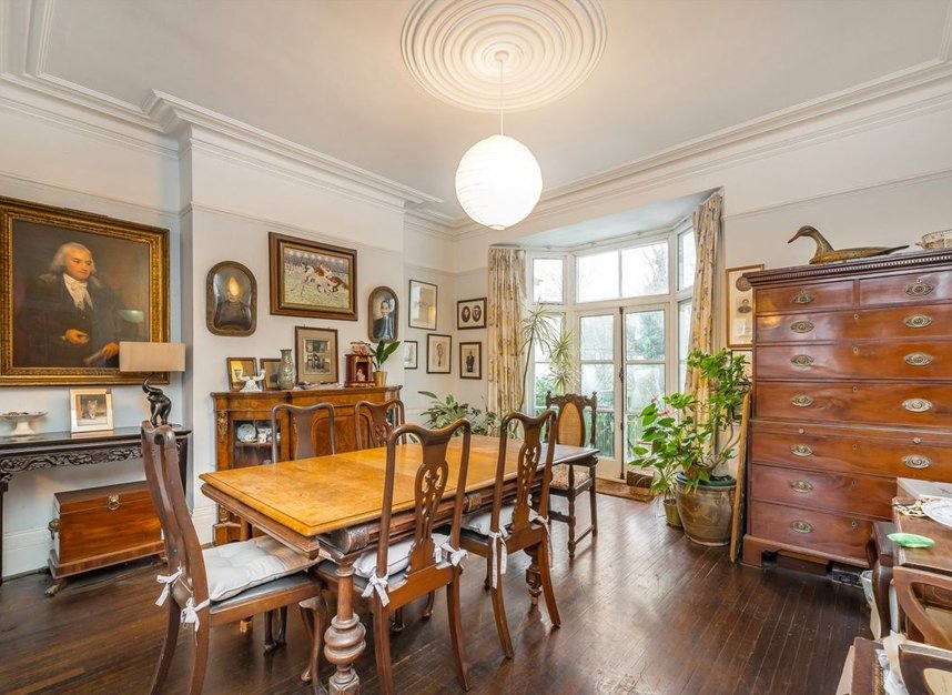Properties for sale in Onslow Gardens - N10 3JY view3