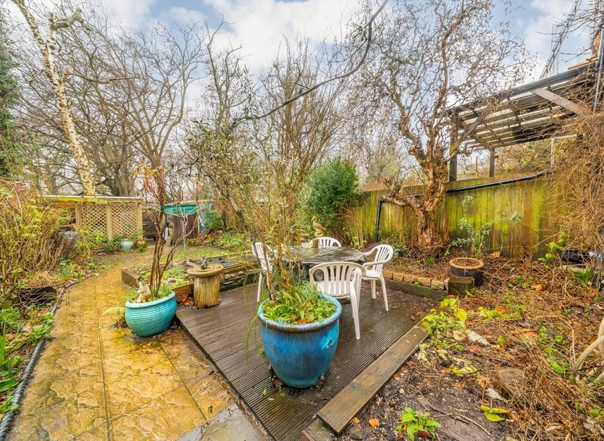 Properties for sale in Onslow Gardens - N10 3JY view8