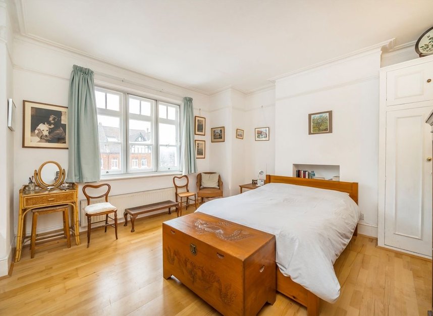 Properties for sale in Onslow Gardens - N10 3JY view5