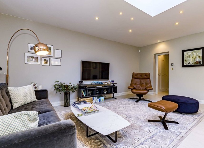 Properties sold in Ormond Crescent - TW12 2TQ view4