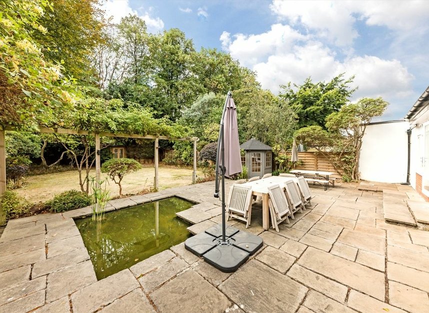 Properties for sale in Ormond Crescent - TW12 2TH view7