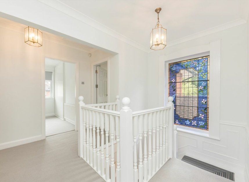 Properties for sale in Ormond Crescent - TW12 2TH view10