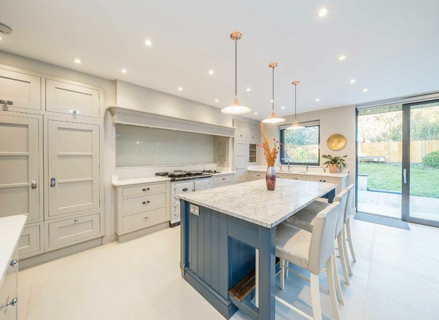 Properties for sale in Ormond Crescent - TW12 2TQ view3