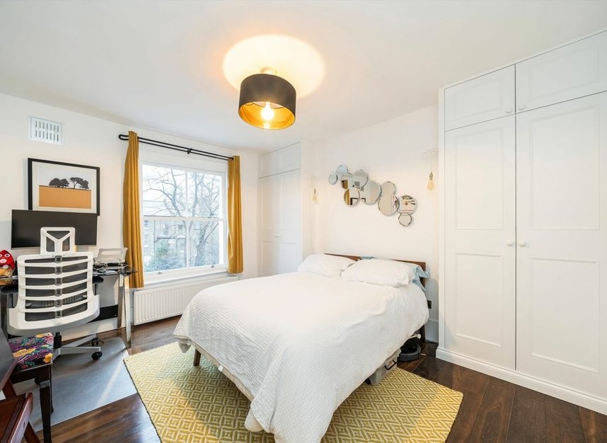 Properties sold in Oseney Crescent - NW5 2AT view6