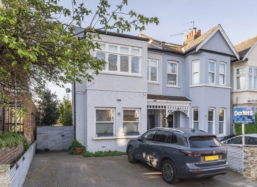 Properties for sale in Oxford Road South - W4 3DD view1