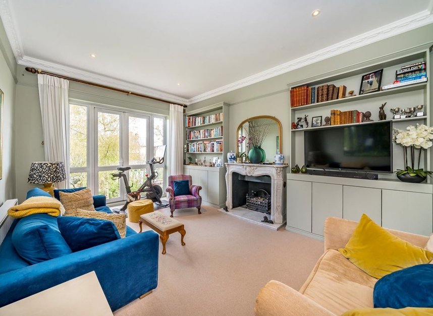 Properties for sale in Palace Road - SW2 3LB view5