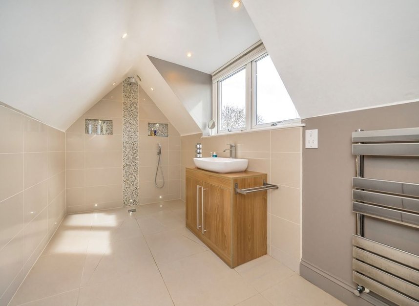 Properties for sale in Palace Road - SW2 3LB view8