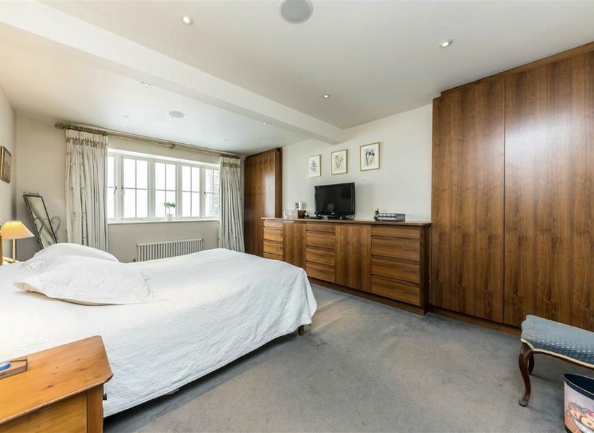 Properties for sale in Palace Street - SW1E 5HW view6