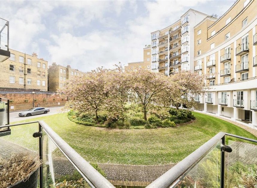 Flat for sale in Palgrave Gardens, London, NW1 (Ref 224625) | Dexters