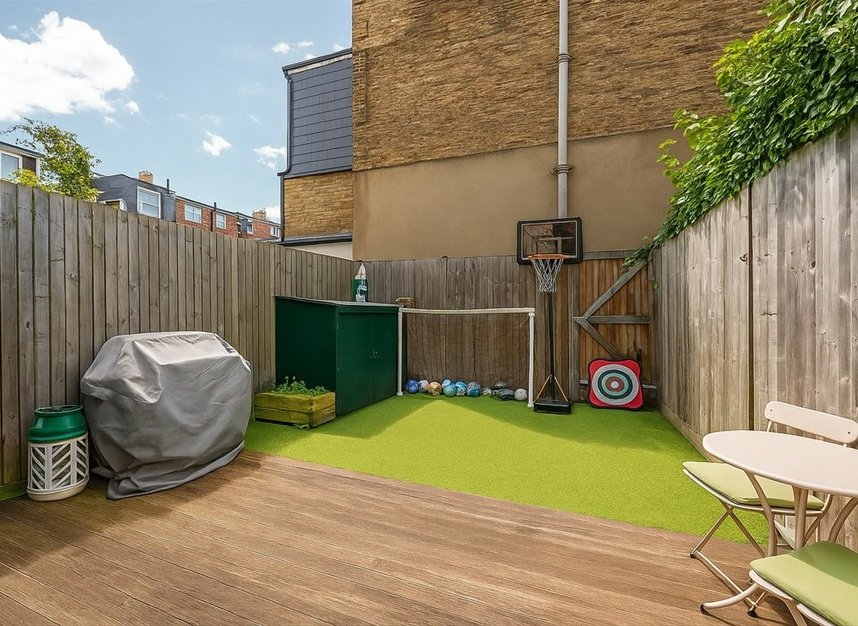 Properties for sale in Palmerston Road - SW19 1PB view6