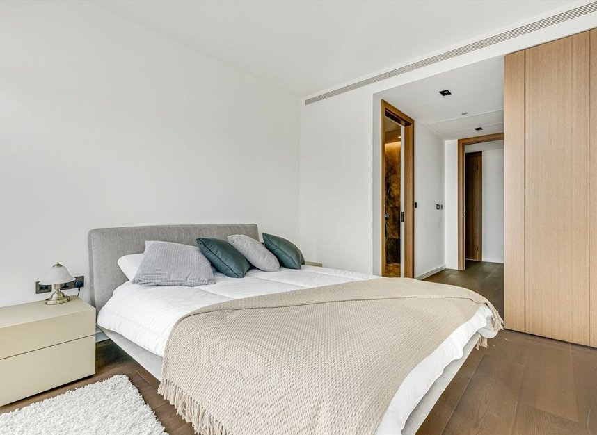 Properties for sale in Park Drive - E14 9BB view7
