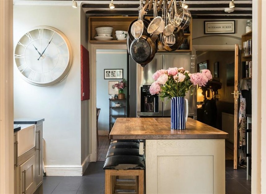 Properties for sale in Park Hill - SW4 9PB view7