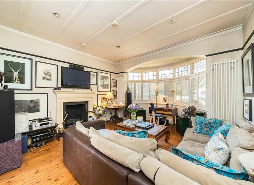 Properties for sale in Park Hill - SW4 9PB view2