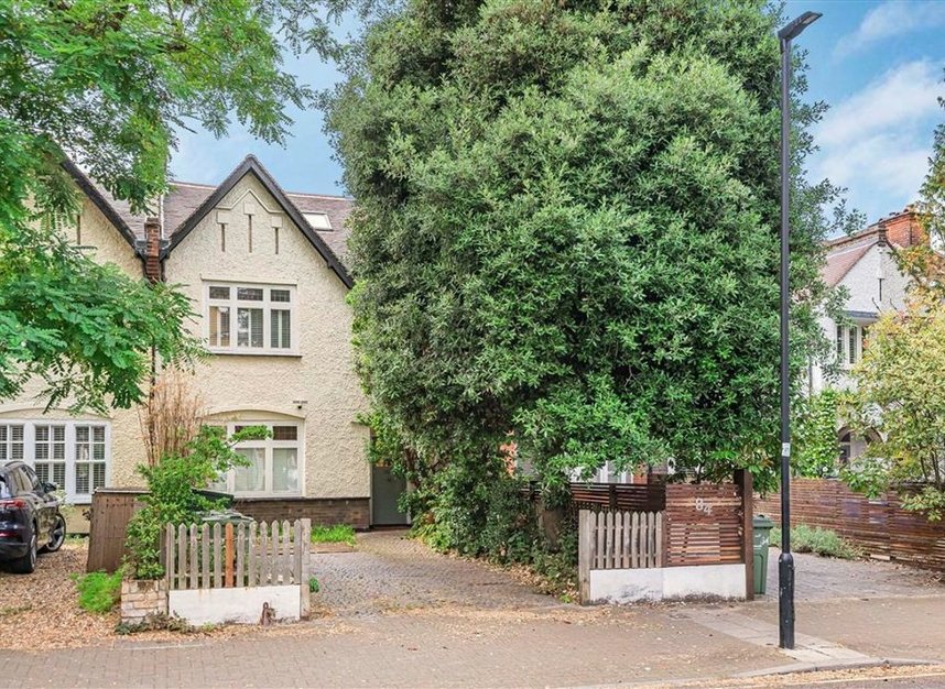 Properties for sale in Park Hill - SW4 9PB view1