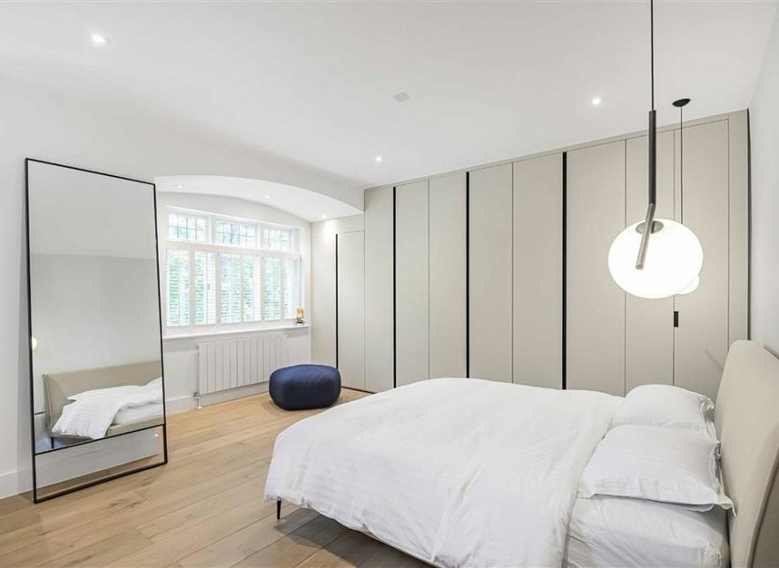 Properties for sale in Park Hill - SW4 9PB view8