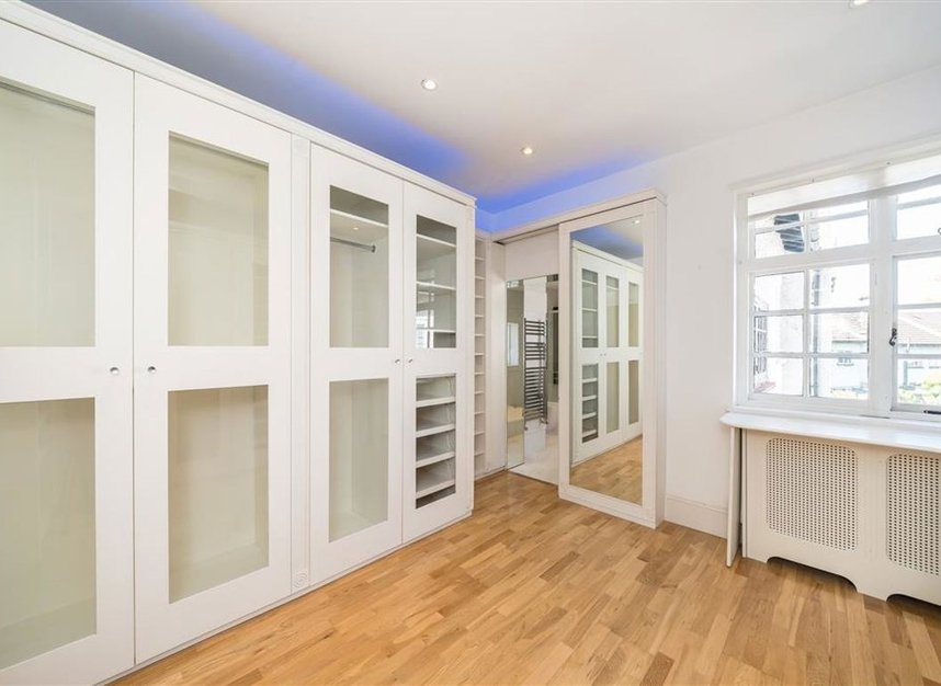 Properties for sale in Park Hill - SW4 9PB view8