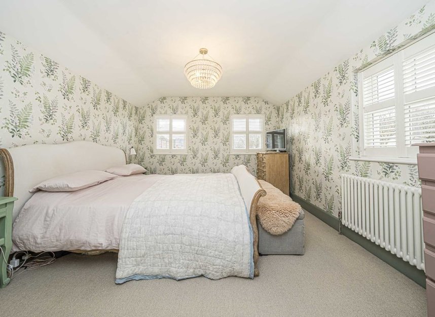 Properties for sale in Park Place - TW12 1QA view5