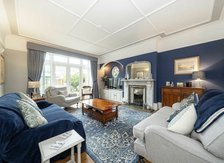 Properties sold in Park Road - TW12 1HG view3