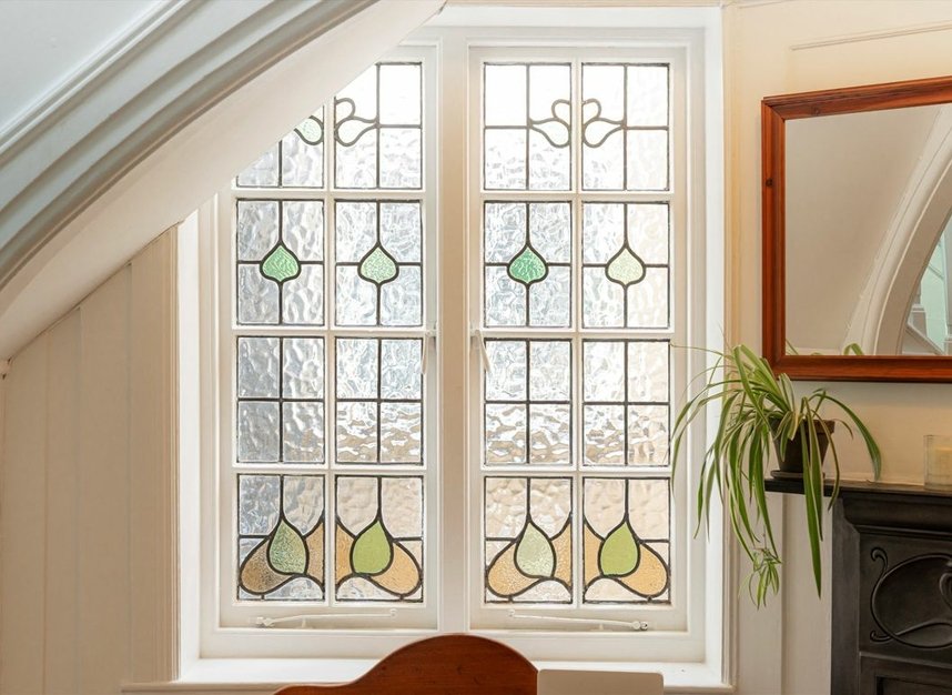 Properties sold in Park Road - TW12 1HG view10